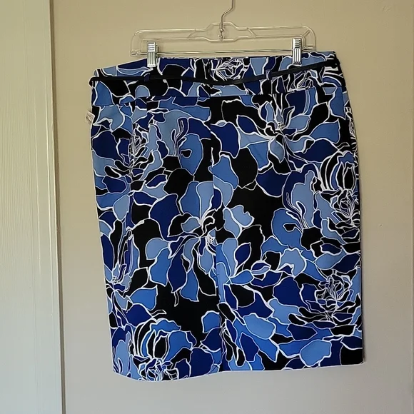 NWT Liz Claiborne Floral Skirt - Picture 2 of 7